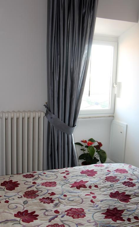 La Rosa Del Vaticano Luxury Apartment Рим Экстерьер фото