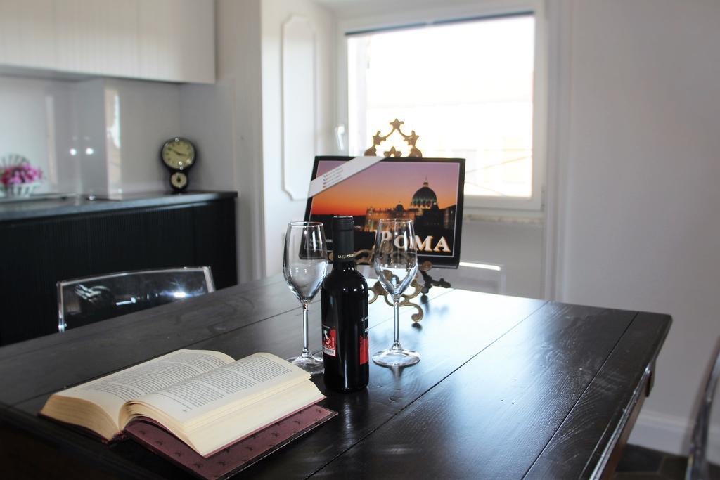 La Rosa Del Vaticano Luxury Apartment Рим Экстерьер фото